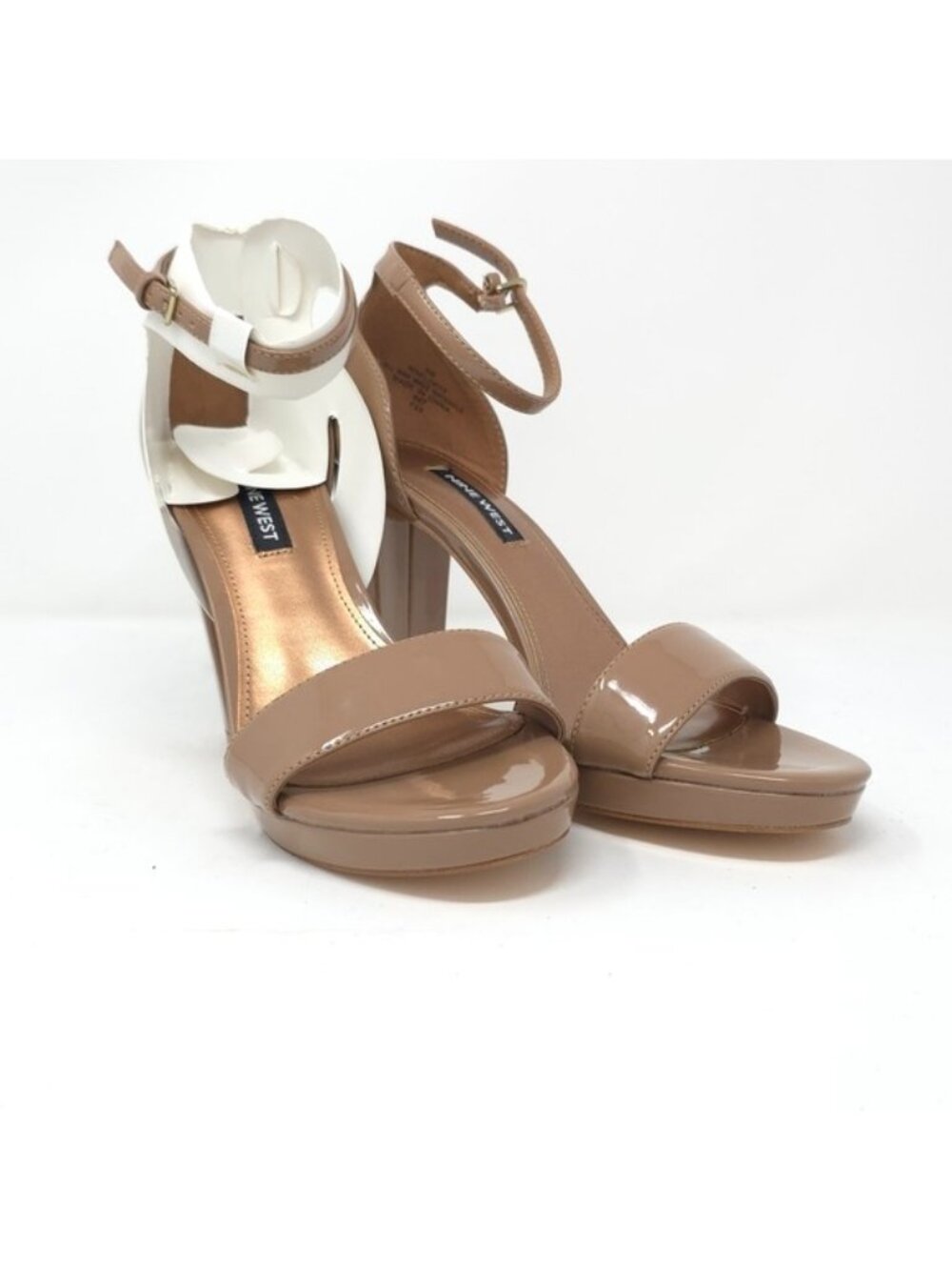 Nine West Elope Metallic Embossed Platform Heels Beige 6 Medium - Picture 2 of 9